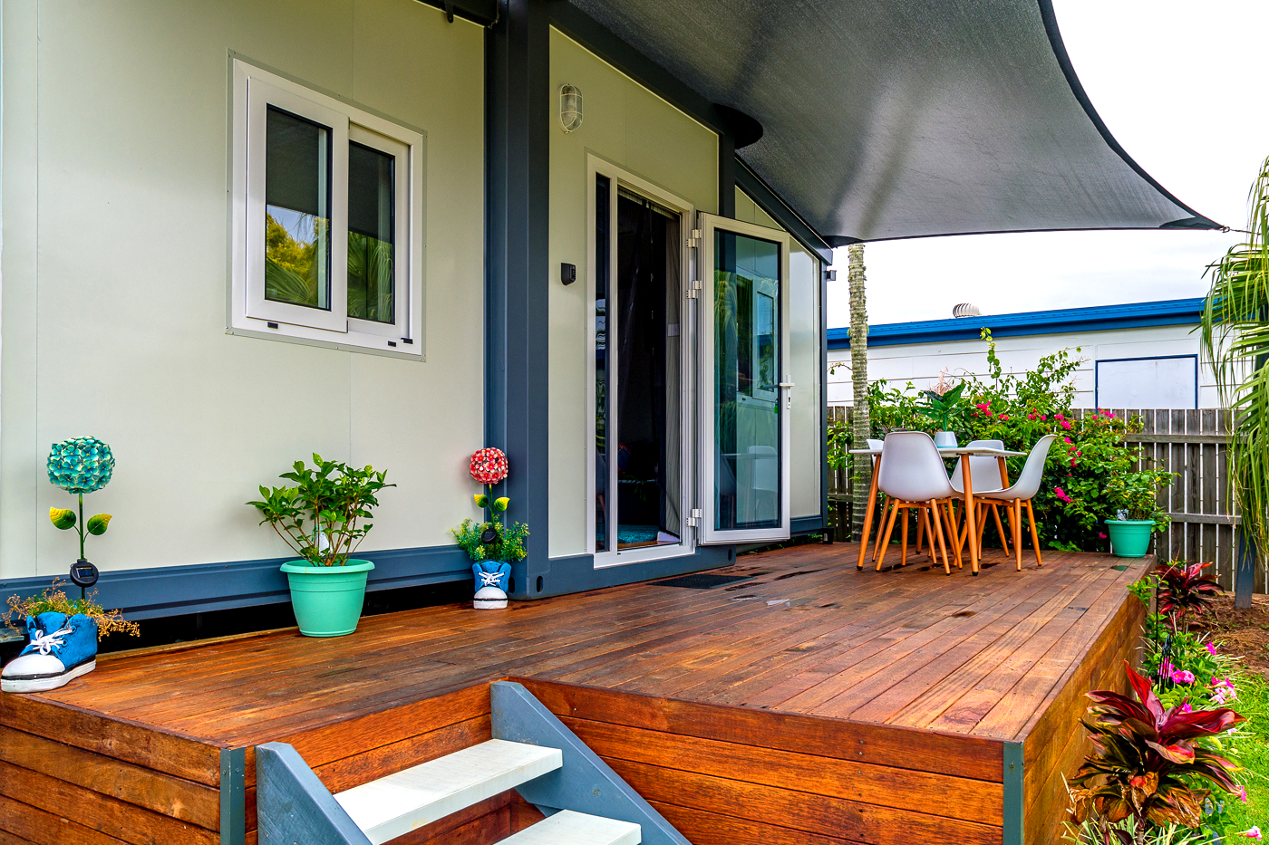 lovely small home with deck and sail